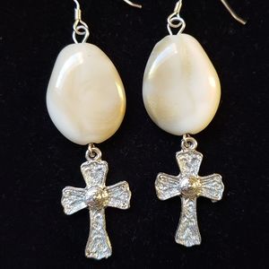NEW*Marble tone cross earrings